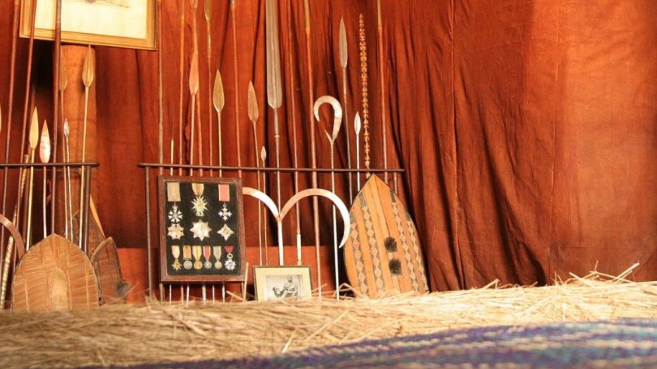 Quiet consultation space with traditional objects